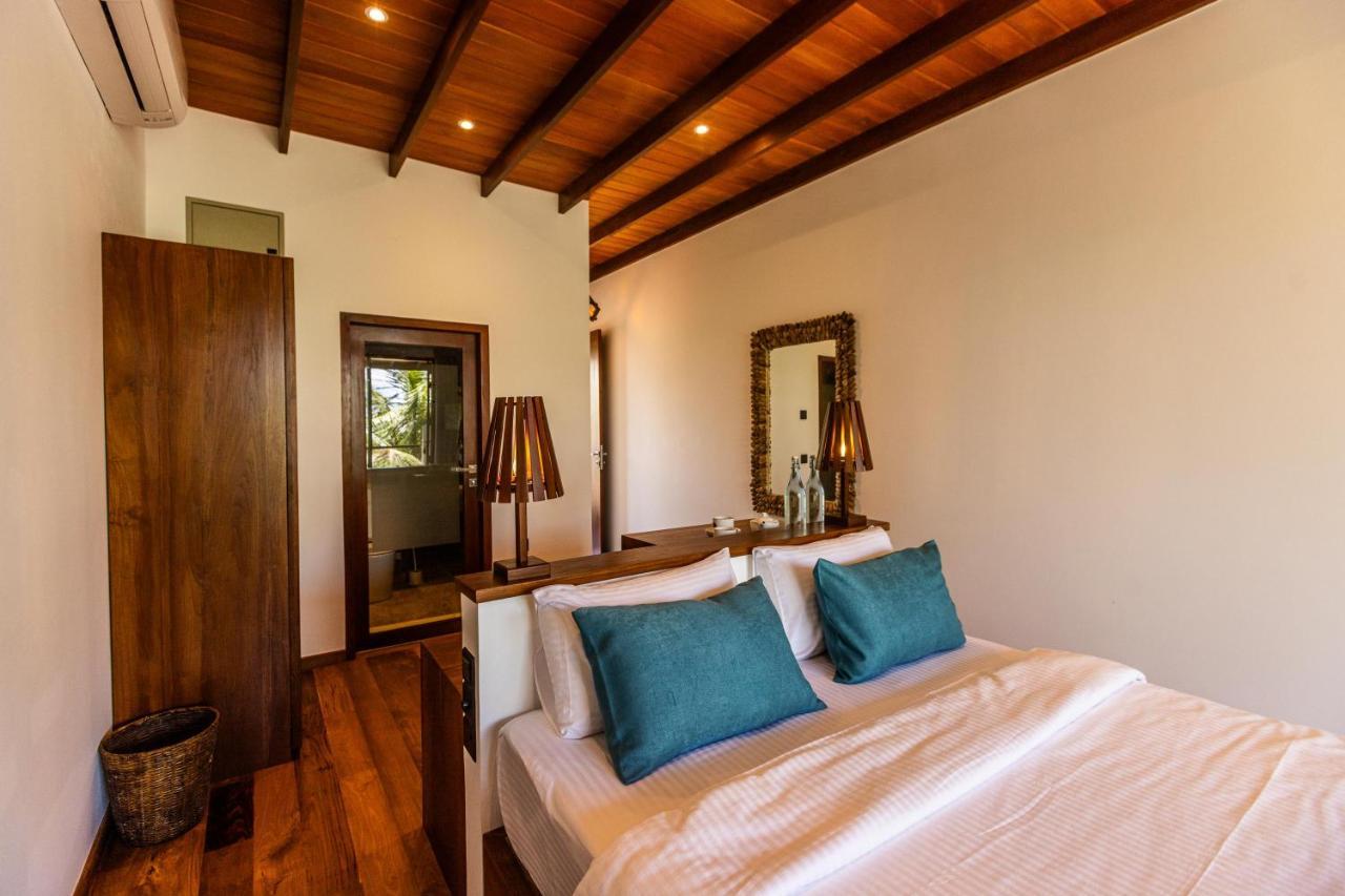 Bk Beach Boutique Hotel - ฮิกคาดูวา ภายนอก รูปภาพ